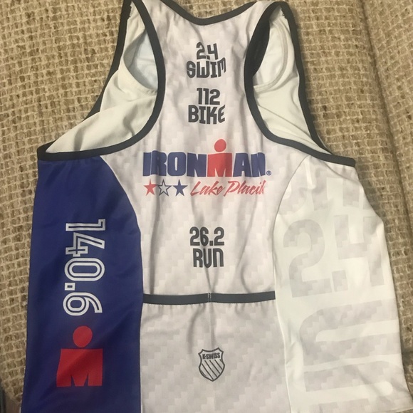 Ladies cycling Jerseys and outfits. - Picture 5 of 16